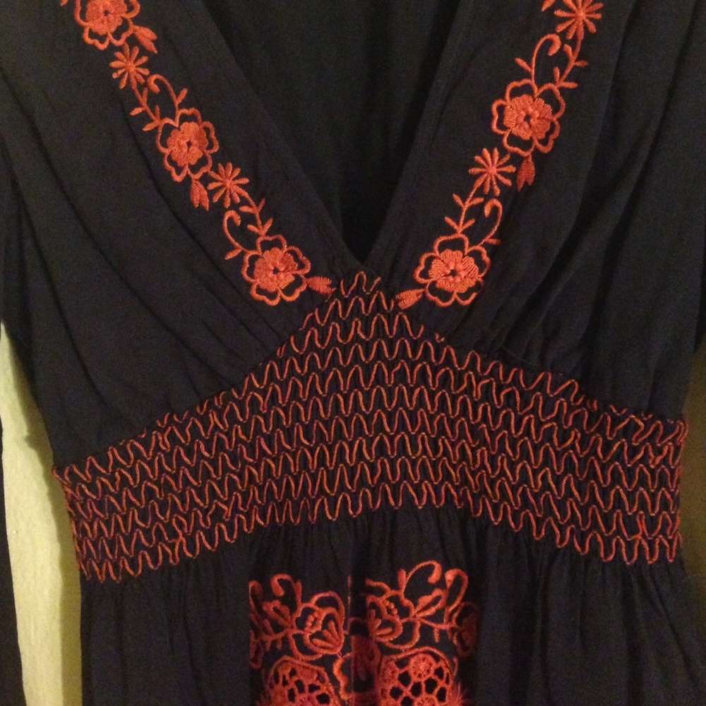 Tunic - Picture 2 of 2